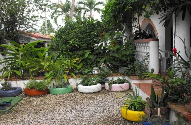 Casa Madrigal Santo Domingo Jardin